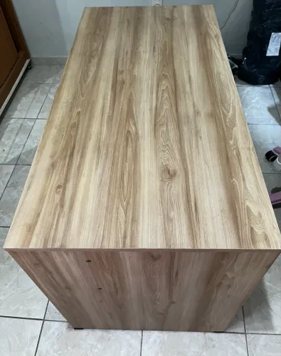 MESA DE ESCRITÓRIO EM ÓTIMO ESTADO