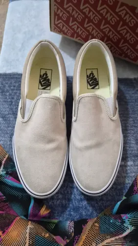 Tênis vans slip creme