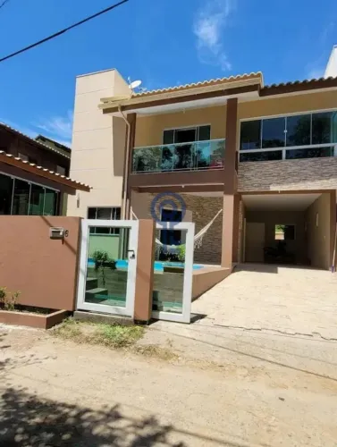 Casa com 02 quartos na Barra da Lagoa