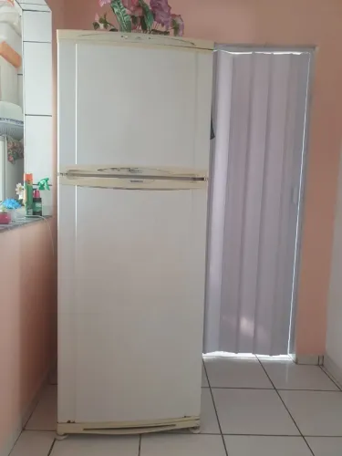 Geladeira Continental 430 Litros