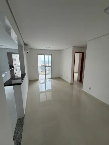 Imóvel para aluguel possui 60 metros quadrados com 2 quartos