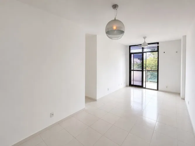 LOCAÇÃO - APT 3QTS, COND. SAN REMO (GLEBA A - RECREIO)