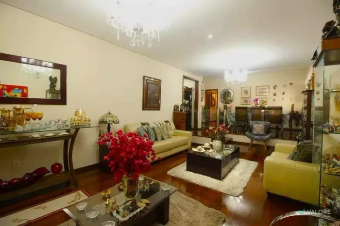Apartamento de aproximadamente 180m² à venda 4 quartos, 2 suítes, 2 vagas Lourdes