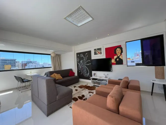 Vendo Cobertura Garden+Piscina com 3 quartos sendo 187 m² na Ponta Verde