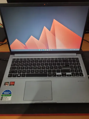 Vendo Notebook Asus Vivobook Ryzen 5 4600H