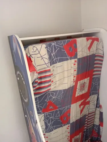 Cama de carro pra criança