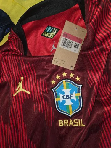 Camisas versão de jogador. Manga Longa. Brasil . Copa.