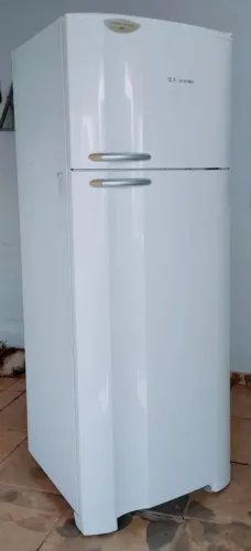 Geladeira Duplex Eletrolux 220vlts