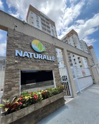 Ótimo apartamento no Condomínio Naturalle com 2 quartos em Centro - São Gonçalo - RJ