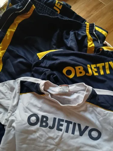 Uniforme Colégio Objetivo