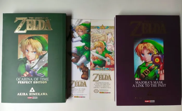 Dois volumes mangás Zelda Perfect Edition