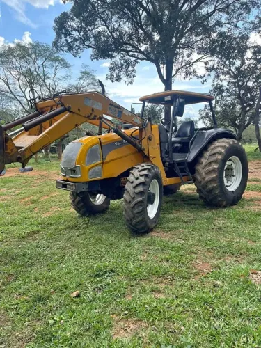 Trator valtra bm 110
