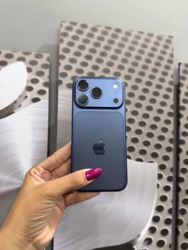 iPhone 17 PRO 256GB - seminovo com bateria 100%