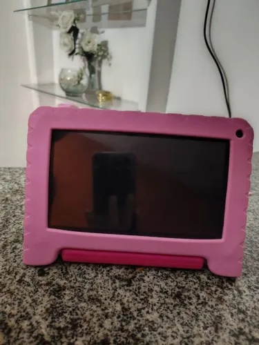 Tablet Infantil Multilaser (com nota fiscal, dá pra tirar a capa de princesas)