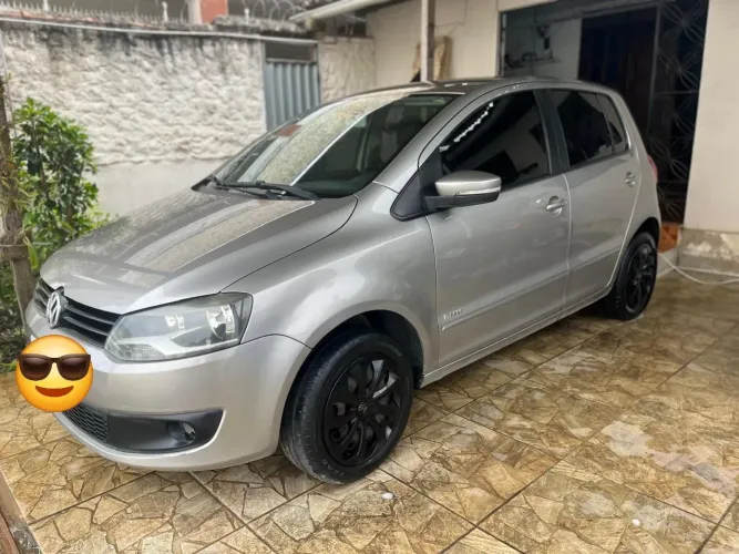 Volkswagen Fox 1.0 MI Total Flex 8V 5P 2013