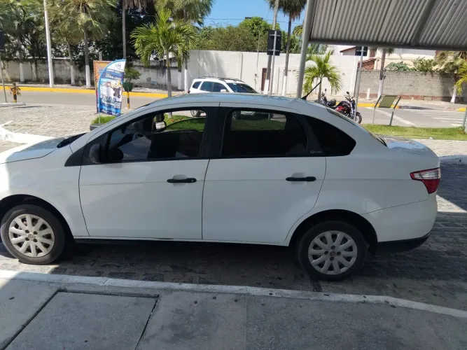Fiat Grand Siena 1.4 EVO Flex 8V 4P 2021