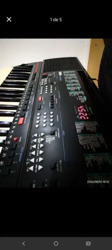 Teclado Yamaha PSR-500 (Com Fonte)