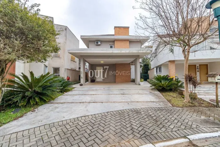 Casa com 4 quartos e 285m2 no Pinevillagge