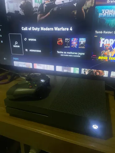 Xbox one s 512gb + controle OPORTUNIDADE ?