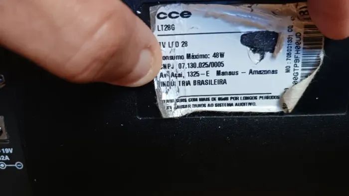 Tv CCE 28 retirar peças 