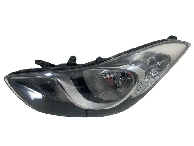 Farol lado esquerdo Hyundai i30 2013/2016 sem xênon