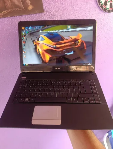 Notebook Acer com processador Intel Corei3, carregador original, Windows 10 