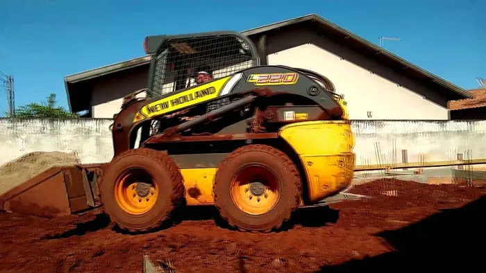 Serviços de bobcat 