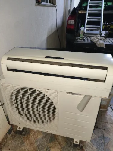 Ar condicionado 9.000btus 220v