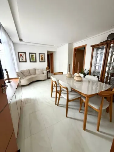 OPORTUNIDADE! Apartamento com 145m² e área privativa