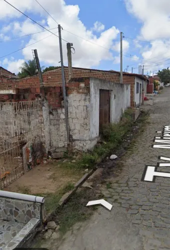 Terreno em Felipe camarão na travessa mirim