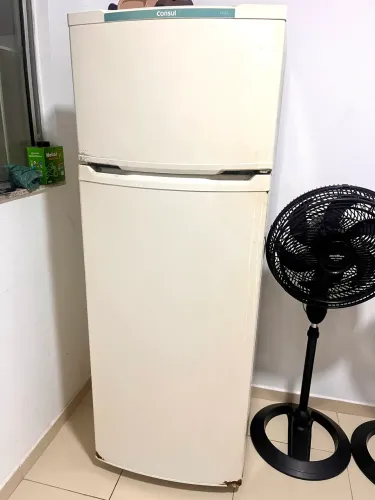 Geladeira Consul - Funcionando Perfeitamente | Ótimo Custo-Benefício