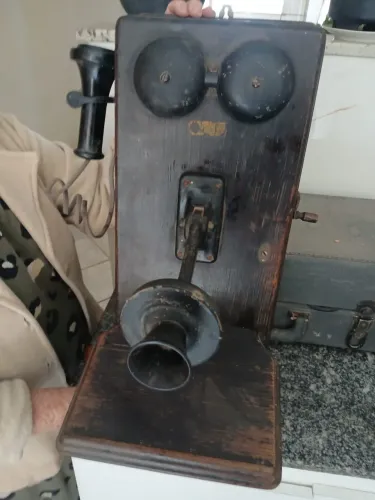 Telefone de Parede antigo