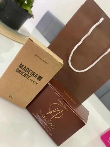 kit abelha rainha perfume e sabonete