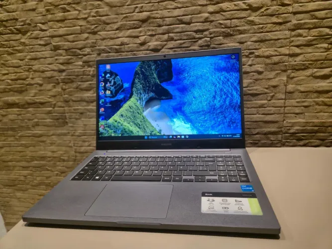 Notebook Samsumg Book I3 11 ger 12Gb /256 gb ssd+ 1Tr HD
