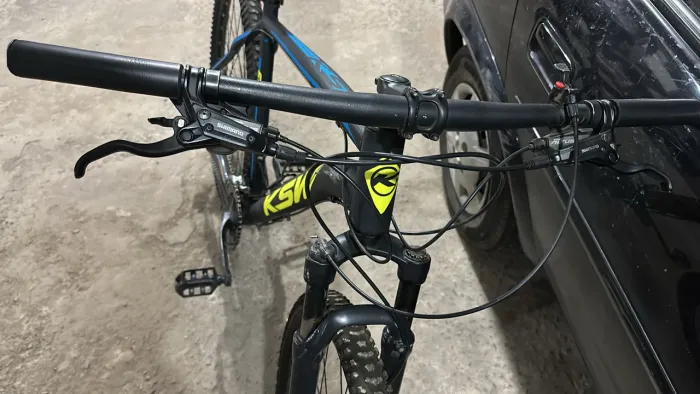 Bicicleta aro 29 quadro 21 toda shimano 