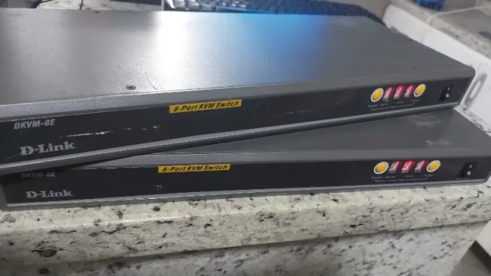 DKVM-8E - Gerencie 8 Computadores com 1 Monitor