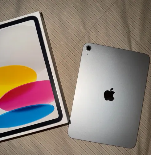 iPad 11 128gb