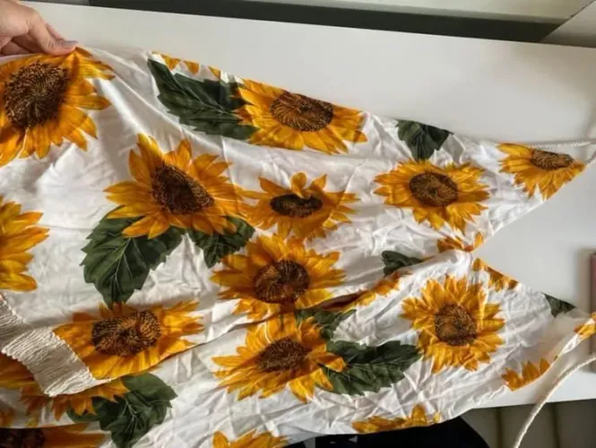 Vestidinho amarração girassol 