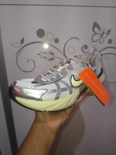 Tênis Nike W ver Rum