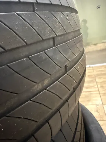 Pneus Michelin Primacy 4 235 55 19