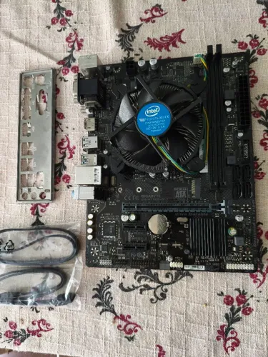Kit Gamer Processador i5 7400 - Placa mãe Gigabyte H110M-M.2 LGA 1151 Ddr4 - Kit Upgrade