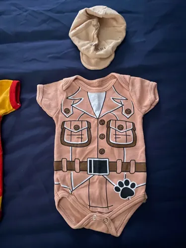 Body Bebe Tematico Safari Body + Chapéu fantasia Safari Mesversario