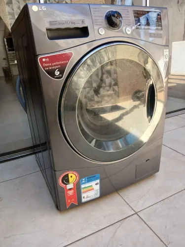 Lava e seca LG 11kg