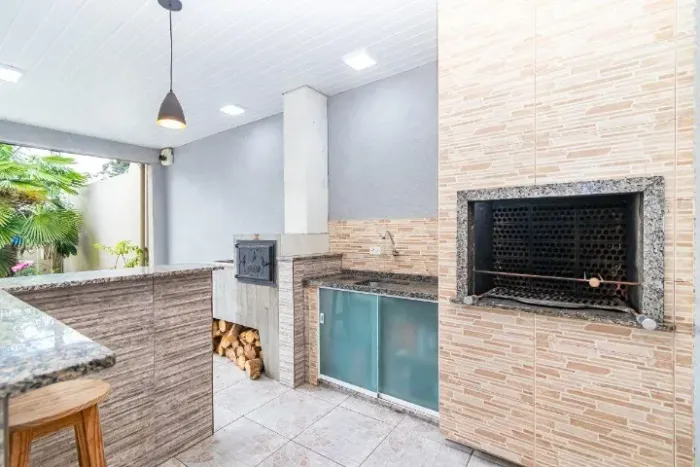 Casa · 138m² · 3 Quartos · 3 Banheiro 2 vagas-  Jardim Saint Moritz - Taboão da Serra/SP