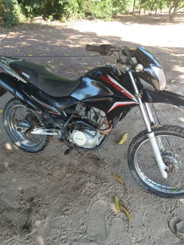 Honda Bros 150 ES 2013 Quitada Funcionando perfeitamente