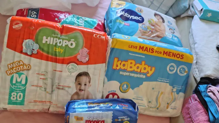  vendo kit de fraldas diversificadas tamanho P e M