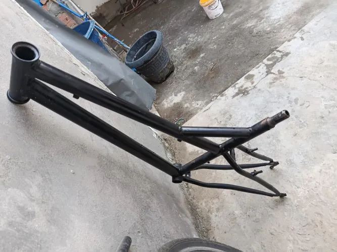 Bicicleta aro 26 com pneu e amortecedor