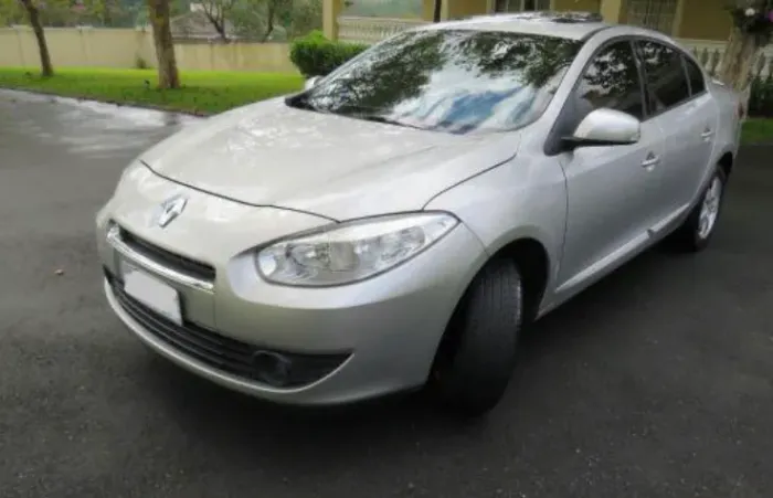 Renault Fluence Sed. Dynamique 2.0 16V Flex Aut. 2014
