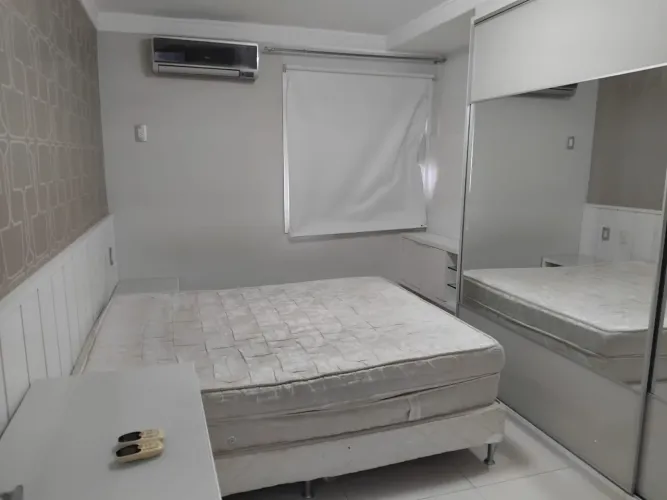 Apartamento no condomínio Toscana - Ponta do Farol - porteira fechada 54 m²