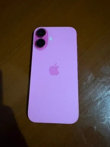 iPhone 16